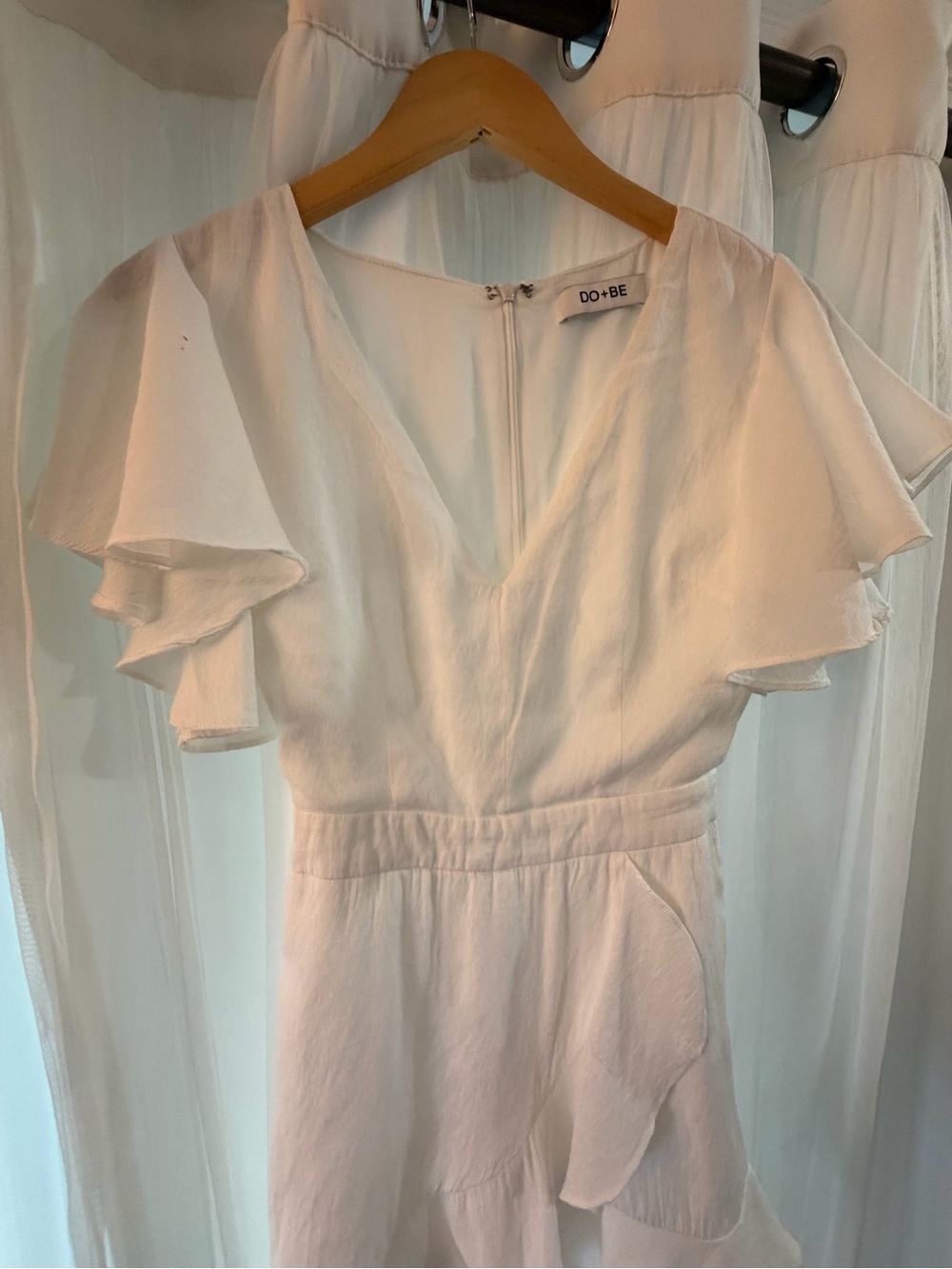 DO+BE White V-Neck Mini Dress with Ruffle Sleeves